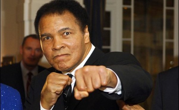 Məhəmməd Əlinin cənazə namazını kim qılacaq?