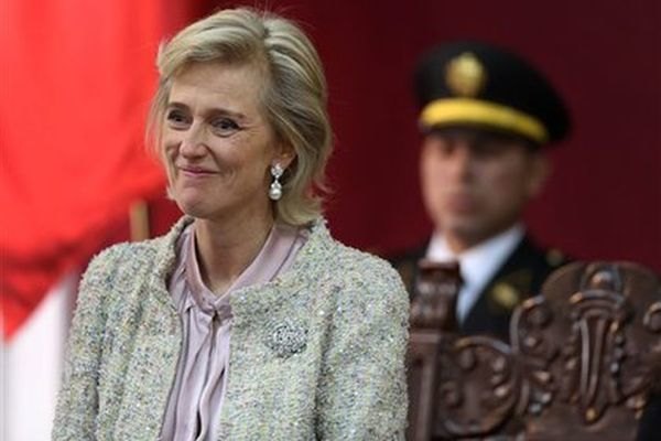 Belçikanın xanım şahzadəsini Fransada qarət etdilər