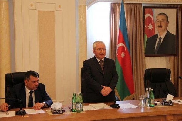 “Aqrolizinq”in sədrinə töhmət verildi