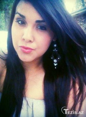 Hamı 13 yaşlı şagirdindən hamilə qalan bu müəllimədən danışır