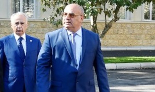 RİYAZİYYAT VƏ İNFORMATİKA LİSEYİNDƏ NƏ BAŞ VERİR?