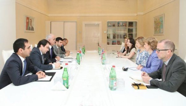 Britaniya Azərbaycana 25 milyard dollar sərmayə yatırıb