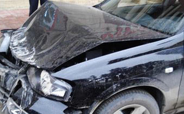 Aeroport yolunda 3 maşın toqquşub