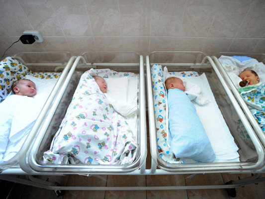 Azərbaycanda atılan uşaqların SAYI ARTIR