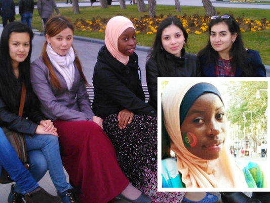 Azərbaycanda təhsil alan qızın həmvətənlərimizlə bağlı utancverici statusu