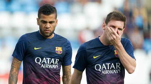 Alves “Barselona”dan “Yuve”yə keçir