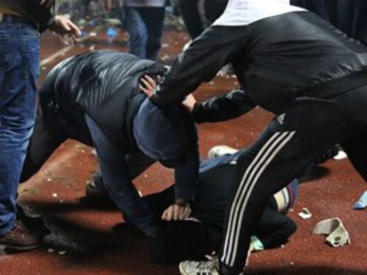 Bakıda qohumlar arasında kütləvi dava