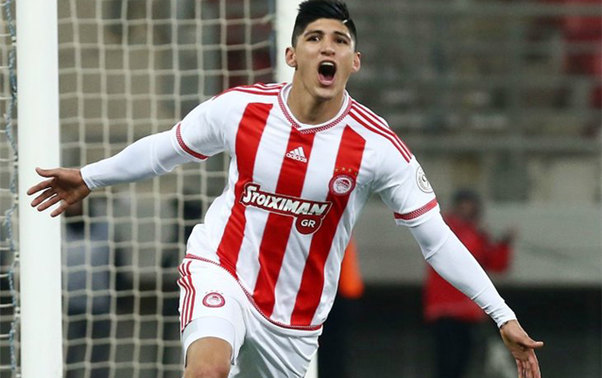 Naməlum şəxslər futbolçunu qaçırdılar