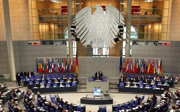 Türklər Almaniyada ayağa qalxdı