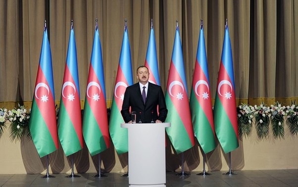 Prezident Respublika Günü ilə bağlı