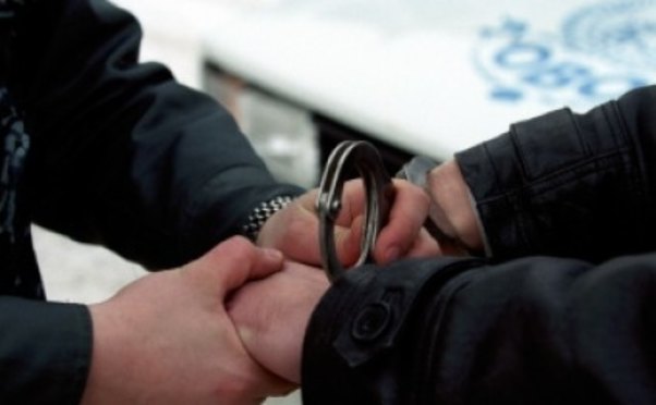 Qazaxda mağazalardan oğurluq edən iki nəfər tutulub