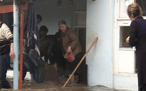 Gəncədə su basmış evlərdən son xəbər