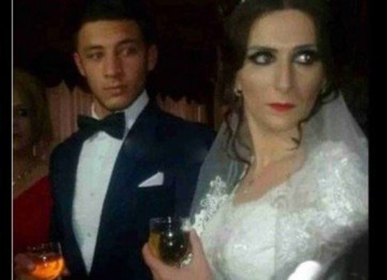 18 yaşlı şagirdi ilə evlənən 32 yaşlı müəllimənin