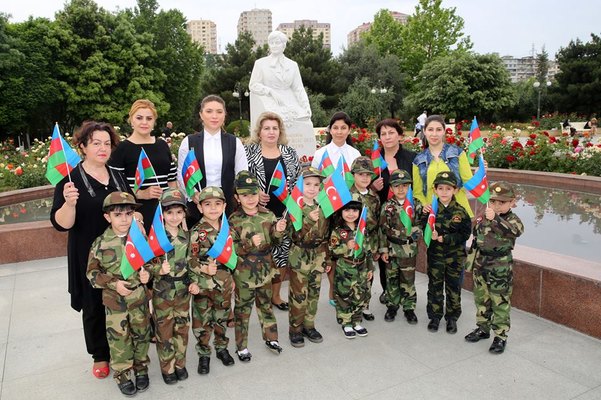 Binəqədi rayonun balaca sakinləri