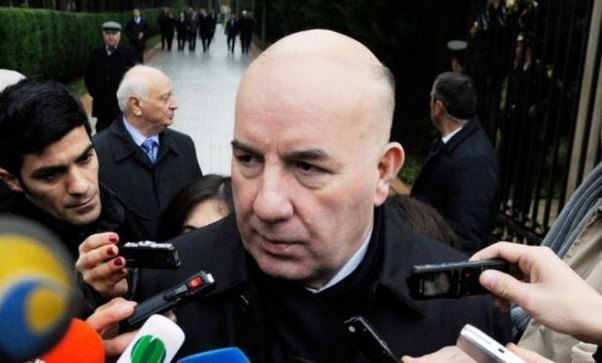 Elman Rüstəmov: Azərbaycan xüsusi maliyyə sabitliyi proqramı hazırlayacaq