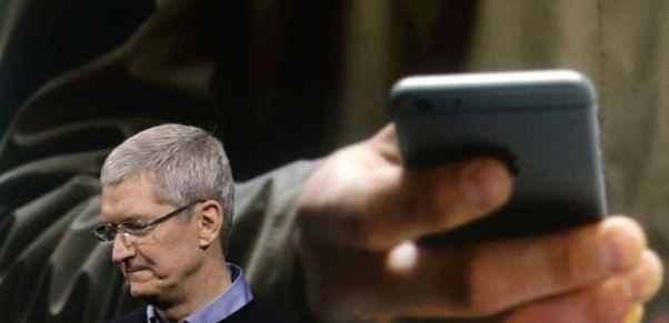 iPhone bahalıdır, qiyməti aşağı sala bilərik