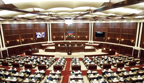 Milli Məclisin son iclasının gündəliyi