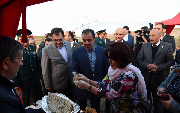 İcra başçısı festivalda