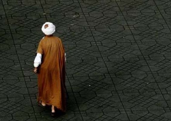 Lüt şəkilləri ilə şantaj edilən axund: