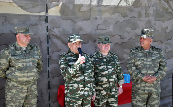 Veteranlar cəbhə bölgəsinə səfər etdi