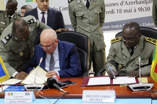Azərbaycan və Seneqal gömrük xidmətləri