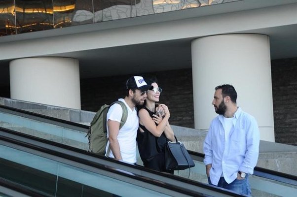 Muraddan Merveyə evlilik ildönümü hədiyyəsi