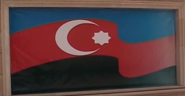 Bakıda məktəbdə bayrağımıza qarşı hörmətsizlik