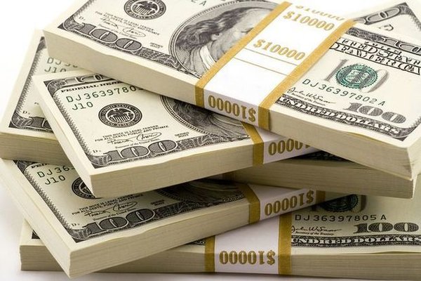 Dolların məzənnəsi 1,50-dən aşağı düşdü