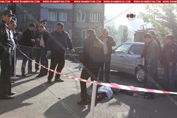 Ermənistanda qanlı atışma: