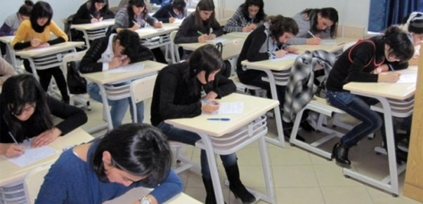 Ödənişli ixtisaslara qəbul yeni qaydalar əsasında aparılacaq