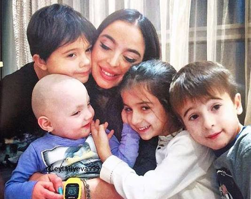 Leyla Əliyeva ilk dəfə qızı ilə