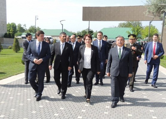 Müdafiə nazirlərinin Qəbələ görüşü başladı - FOTO