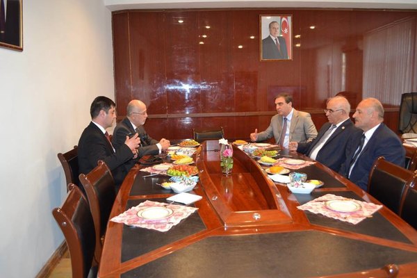 Meksikanın Azərbaycandakı səfiri MDU-nu ziyarət edib