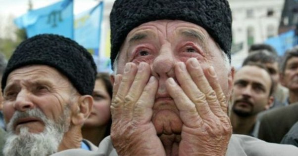 Ruslar Krımda müsəlmanların evlərinə girdi