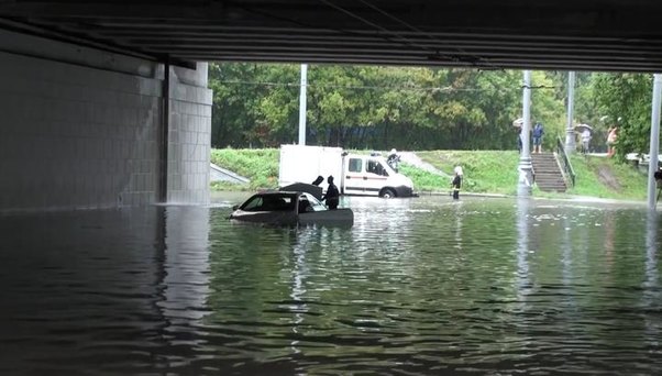 Moskvada həyat iflic oldu