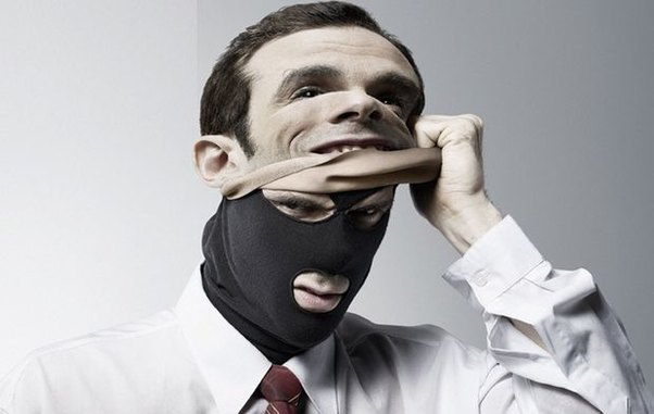 Azərbaycanda tanınmış alimə qarşı