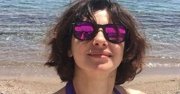 Azərbaycanlı aktrisa bikinili fotosunu paylaşdı