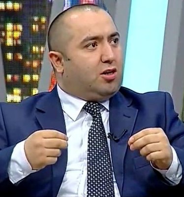 Davudoğlunun istefası: Sürpriz, yoxsa məlumun elanı?