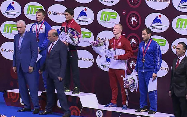 Çunayev “qızıl” qazandı