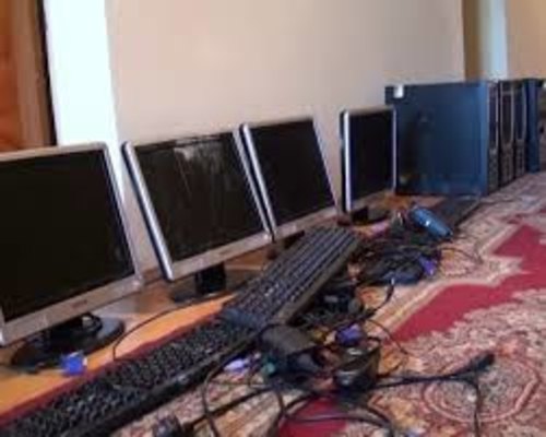 Mingəçevirdə orta məktəbdən oğurluq edilib