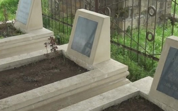 Şəkidə qəbiristanlıqdan oğurluq edən şəxslər tutuldu