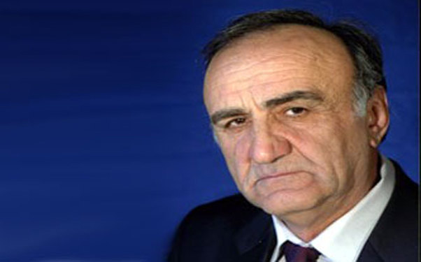 Əməkdar artist əməliyyat olundu