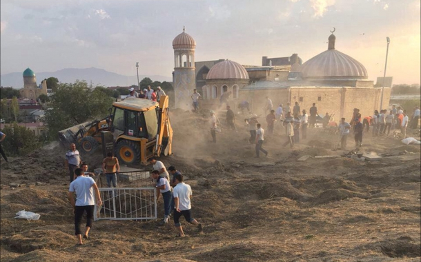 KİV: Səmərqənndə İslam Kərimovun dəfninə hazırlıq gedir