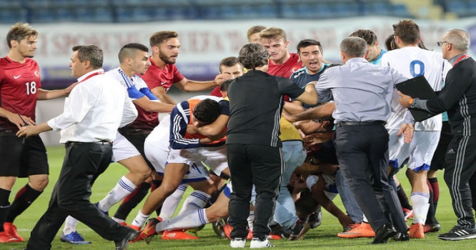 Türklərlə yunanlar arasında dava düşdü - FOTOLAR+VİDEO