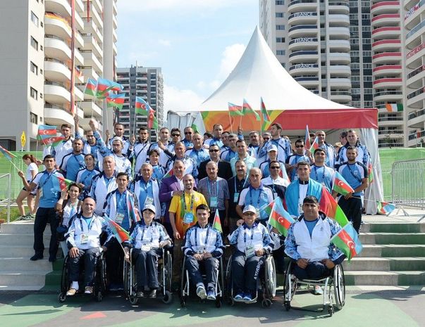 Rio-2016: Paralimpiya kəndində Azərbaycan bayrağı qaldırılıb – FOTO