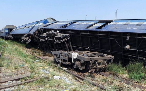 Misirdə dəhşətli qatar qəzası: ölən və yaralanan var