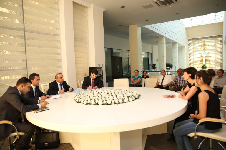 Azay Quliyev seçiciləri ilə görüşüb – FOTOLAR