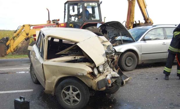 Lənkəranda ağır qəza-4 ölü, 5 nəfər yaralı