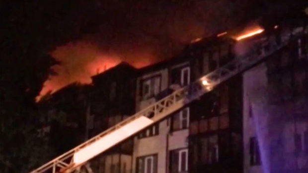 Bakıda beşmərtəbəli yaşayış binasında yanğın olub