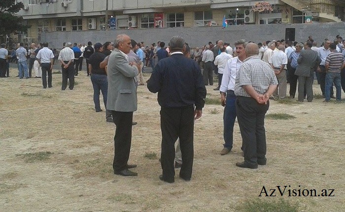 Mitinq başa çatdı - FOTOLAR (Yenilənib)